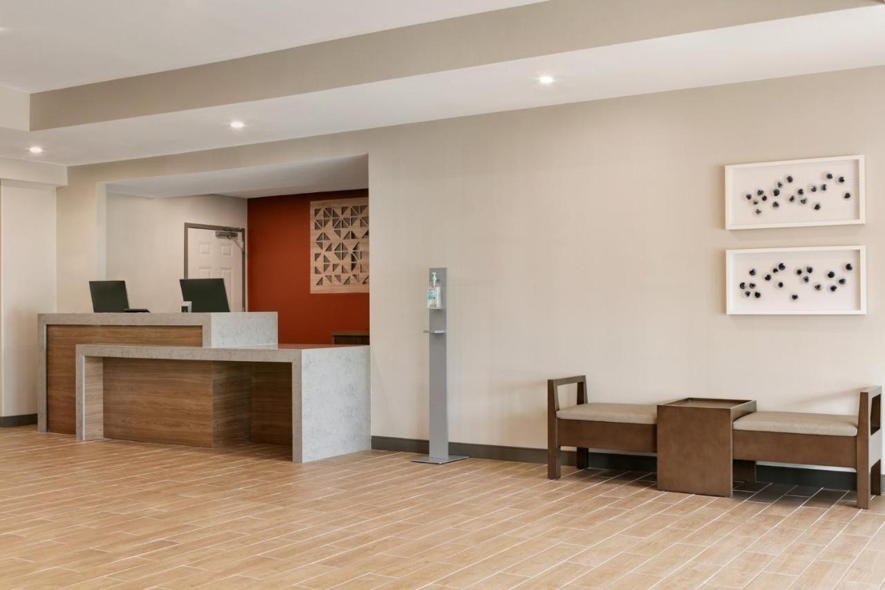 Candlewood Suites Deer Park By Ihg Εξωτερικό φωτογραφία