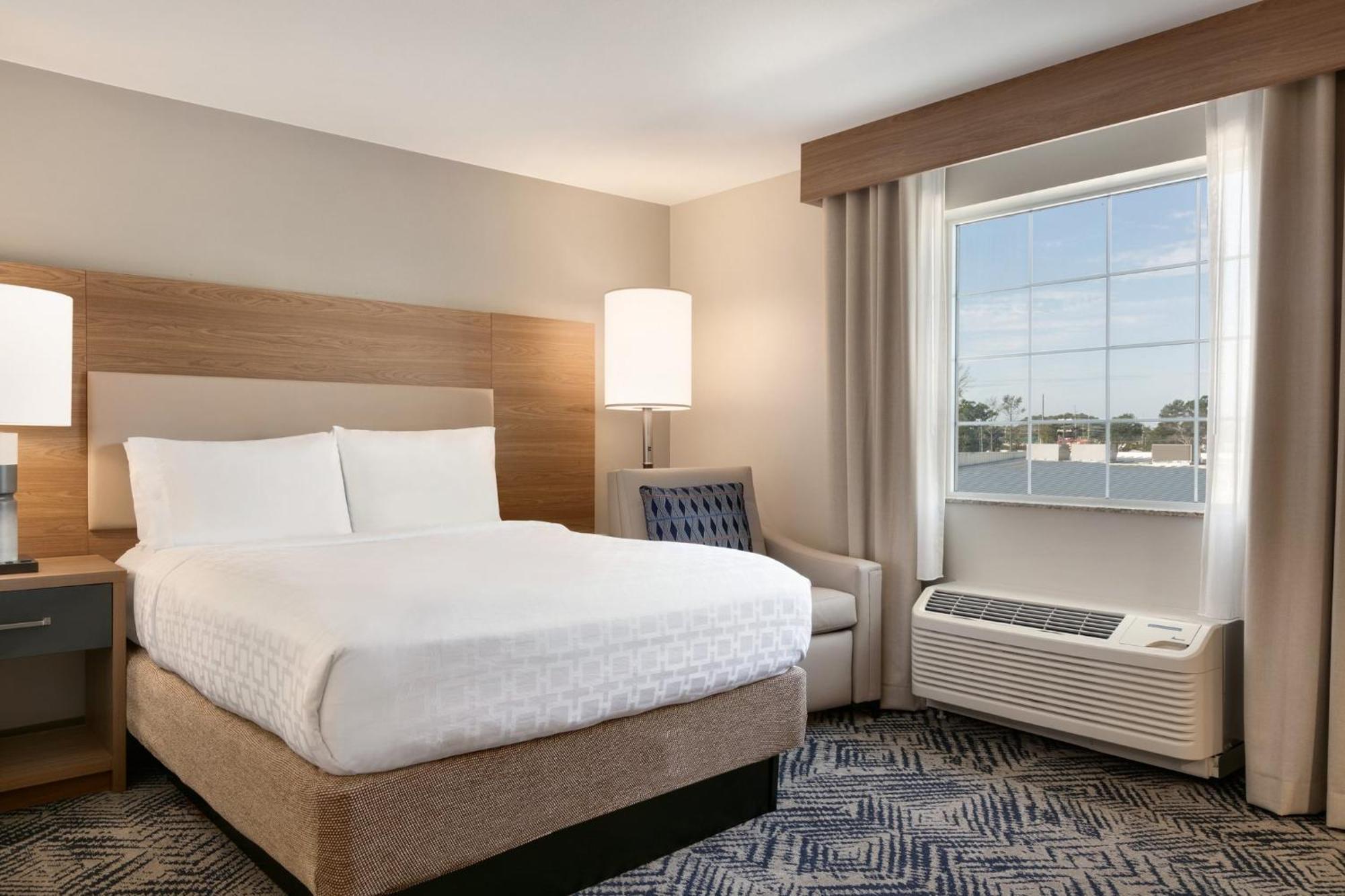 Candlewood Suites Deer Park By Ihg Εξωτερικό φωτογραφία