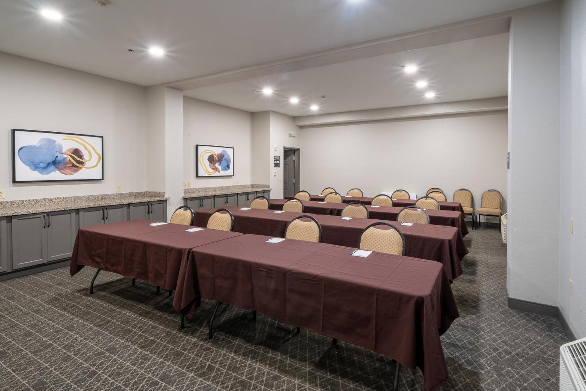 Candlewood Suites Deer Park By Ihg Εξωτερικό φωτογραφία