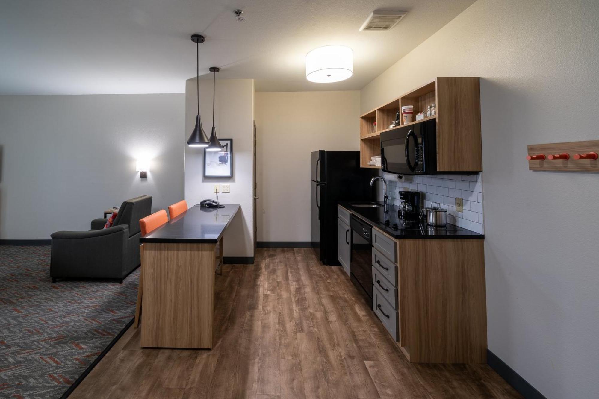 Candlewood Suites Deer Park By Ihg Εξωτερικό φωτογραφία
