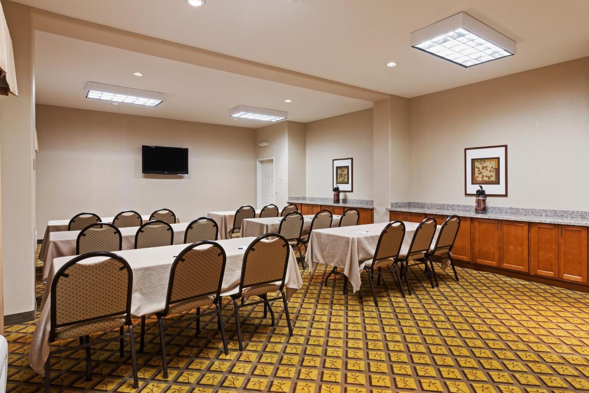Candlewood Suites Deer Park By Ihg Εξωτερικό φωτογραφία