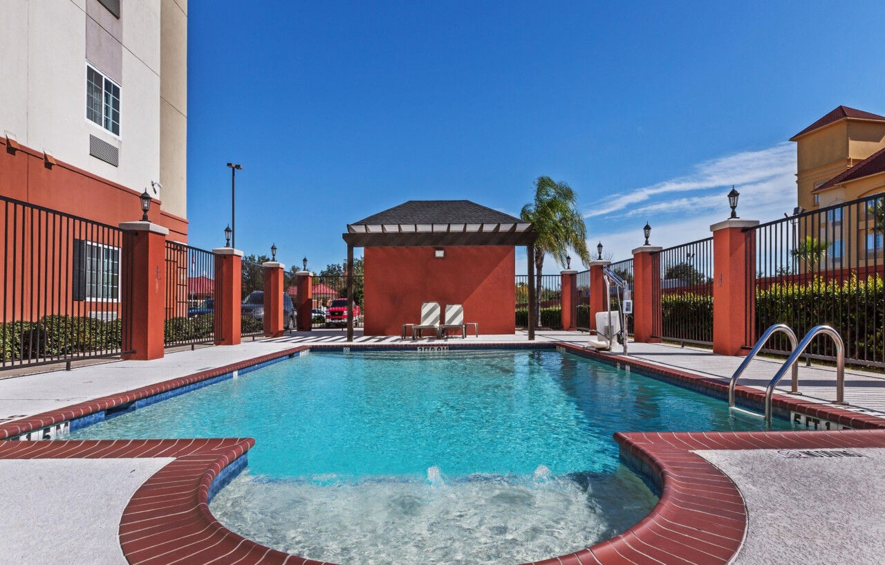 Candlewood Suites Deer Park By Ihg Εξωτερικό φωτογραφία